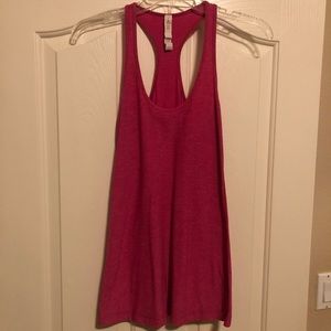 Lululemon workout top